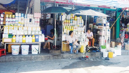 Tin tức thị trường trong ng&agrave;y 28/3: H&oacute;a chất chết người trong c&agrave; ph&ecirc; bẩn