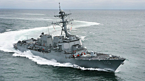 T&agrave;u khu trục USS William P. Lawrence vừa c&oacute; chuyến tuần tra b&ecirc;n trong khu vực 12 hải l&yacute; s&aacute;t Đ&aacute; Chữ Thập ở Biển Đ&ocirc;ng ng&agrave;y 10/5