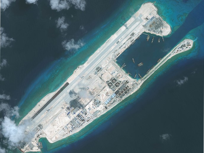 Hoạt động x&acirc;y đảo tr&aacute;i ph&eacute;p của Trung Quốc li&ecirc;n tục bị chỉ tr&iacute;ch v&igrave; sẽ đe dọa an ninh, h&ograve;a b&igrave;nh của t&igrave;nh h&igrave;nh Biển Đ&ocirc;ng hiện nay