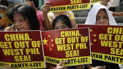 Philippines  tiếp tục y&ecirc;u cầu Trung Quốc t&ocirc;n trọng Tuy&ecirc;n bố về ứng xử của c&aacute;c b&ecirc;n ở Biển Đ&ocirc;ng