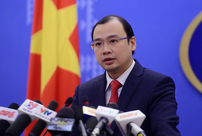 Người ph&aacute;t ng&ocirc;n Bộ Ngoại giao Việt Nam L&ecirc; Hải B&igrave;nh trả lời những c&acirc;u hỏi về t&igrave;nh h&igrave;nh Biển Đ&ocirc;ng v&agrave;o chiều 25/2