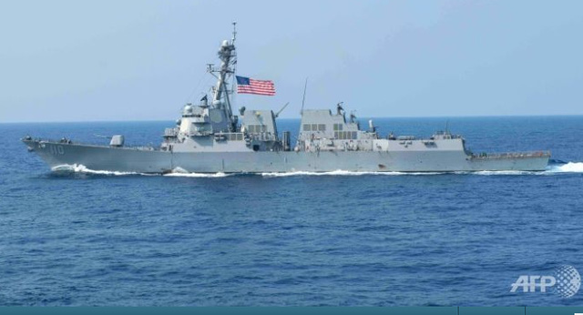 T&agrave;u khu trục USS William P. Lawrence của Mỹ tuần tra ở Biển Đ&ocirc;ng