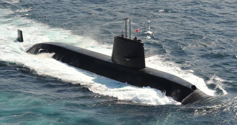 Nhật Bản điều động tàu ngầm Oyashio và 2 tàu khu trục tới cảng Subic trong bối cảnh tình hình Biển Đông đang ngày càng căng thẳng Nhật Bản điều động tàu ngầm Oyashio và 2 tàu khu trục tới cảng Subic trong bối cảnh tình hình Biển Đông đang ngày càng căng thẳng