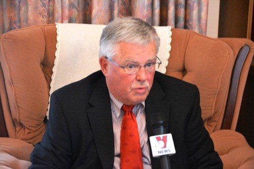 Giáo sư Carl Thayer là chuyên gia nghiên cứu hàng đầu về biển Đông Giáo sư Carl Thayer là chuyên gia nghiên cứu hàng đầu về biển Đông