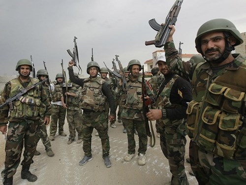 Qu&acirc;n đội Syria sẽ tấn c&ocirc;ng v&agrave;o th&agrave;nh tr&igrave; Raqqa v&agrave; Deir ez-Zor của IS, theo t&igrave;nh h&igrave;nh chiến sự Syria mới nhất 