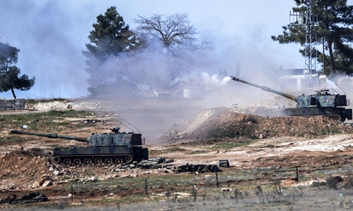 Tin tức mới c&acirc;̣p nh&acirc;̣t v&ecirc;̀ tình hình chi&ecirc;́n sự Syria đưa tin Thổ Nhĩ Kỳ ph&aacute;o k&iacute;ch qua bi&ecirc;n giới nhằm v&agrave;o c&aacute;c mục ti&ecirc;u Nh&agrave; nước Hồi gi&aacute;o ở Syria