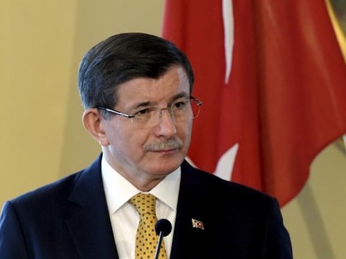 Thủ tướng Thổ Nhĩ Kỳ Ahmet Davutoglu cho biết nước n&agrave;y đang tấn c&ocirc;ng khủng bố IS