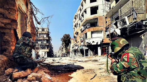 Tình hình chi&ecirc;́n sự Syria mới c&acirc;̣p nh&acirc;̣t cho hay qu&acirc;n đội Syria đ&aacute;nh bật IS khỏi nh&agrave; m&aacute;y xi măng Badia đ&ocirc;ng Damascus