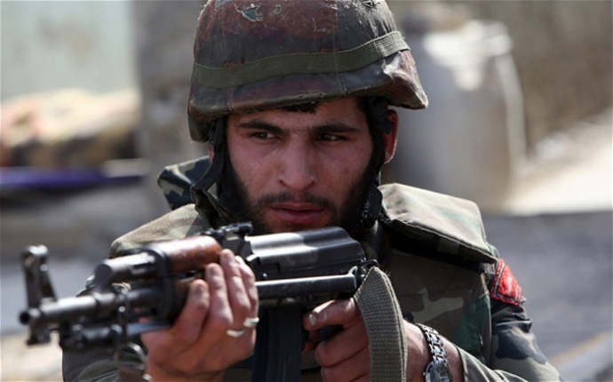 Qu&acirc;n ch&iacute;nh phủ Syria bị tố tấn c&ocirc;ng lực lượng an ninh người Kurd