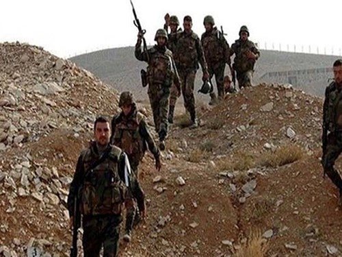 Qu&acirc;n đội Syria sẵn s&agrave;ng cho cuộc tổng tấn c&ocirc;ng giải ph&oacute;ng Raqqa