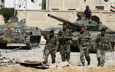 Tình hình chi&ecirc;́n sự Syria mới nh&acirc;́t cho hay, qu&acirc;n đội Syria v&agrave; c&aacute;c đồng minh ng&agrave;y 6/4 đ&atilde; mở chiến dịch lớn nhằm v&agrave;o tổ chức khủng bố Mặt trận al-Nusra ở ph&iacute;a Nam tỉnh Aleppo