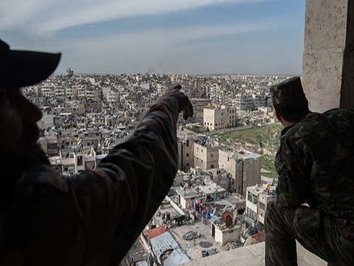 Tin tức mới cập nhật về t&igrave;nh h&igrave;nh chiến sự Syria đưa tin qu&acirc;n đội ch&iacute;nh phủ Syria đ&atilde; &aacute;p s&aacute;t th&agrave;nh phố Aleppo