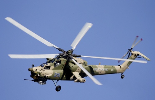 Theo tin tức mới c&acirc;̣p nh&acirc;̣t v&ecirc;̀ tình hình chi&ecirc;́n sự Syria, trực thăng tấn c&ocirc;ng Mi-28 Nga l&agrave; đối trọng với Apache của Mỹ