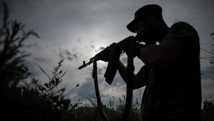 T&igrave;nh h&igrave;nh Ukraine mới nhất cho biết Kiev th&ocirc;ng b&aacute;o nguy cơ đổ vỡ h&ograve;a b&igrave;nh ph&iacute;a Đ&ocirc;ng Ukraine