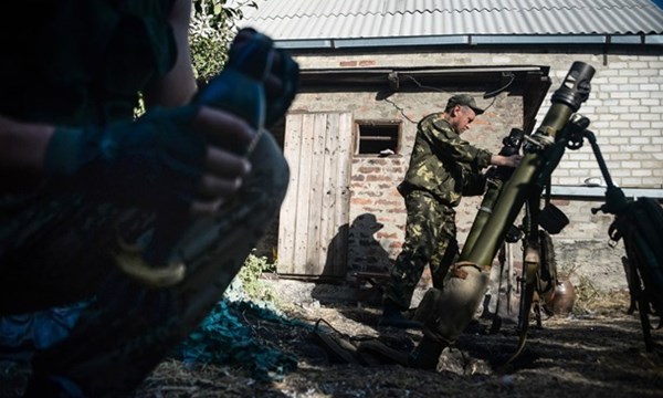 T&igrave;nh h&igrave;nh Ukraine mới nhất cho biết Mỹ, Ukraine sử dụng vũ kh&iacute; h&oacute;a học b&igrave;nh định miền Đ&ocirc;ng 