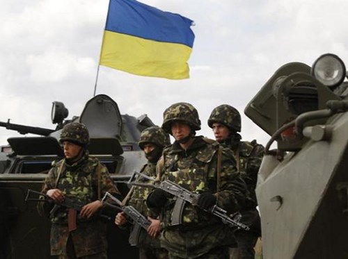 T&igrave;nh h&igrave;nh Ukraine mới nhất cho biết Ukraine sẽ triển khai b&iacute;nh l&iacute;nh tham gia chống IS