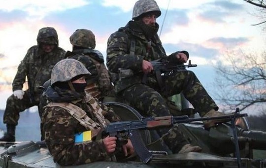 Qu&acirc;n ch&iacute;nh phủ Ukraine chiều 4-6 tuy&ecirc;n bố đ&atilde; ổn định t&igrave;nh h&igrave;nh ở Mariinka
