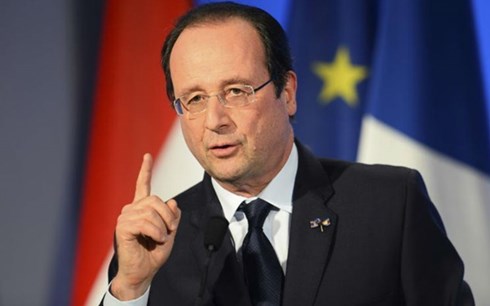Tổng thống Ph&aacute;p Hollande đề xuất một cuộc họp cấp cao để chấm dứt t&igrave;nh trạng tại miền Đ&ocirc;ng Ukraine
