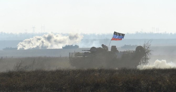 Qu&acirc;n đội Ukraina thao diễn ng&agrave;y 30/10/2015 ở v&ugrave;ng Mykolaiv