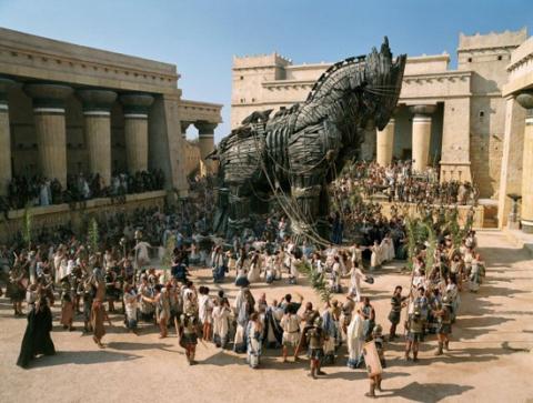 Kiev gọi dự &aacute;n 'D&ograve;ng chảy phương Bắc 2' l&agrave; 'con ngựa th&agrave;nh Troy' đối với ch&acirc;u &Acirc;u