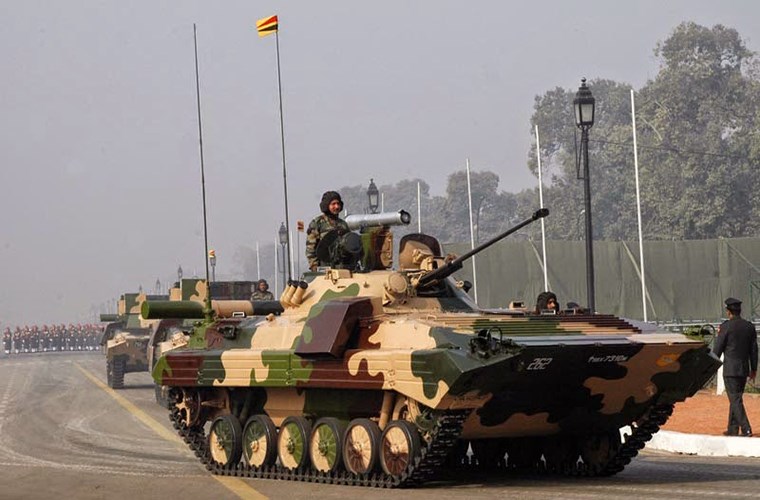 Ukraine sẽ n&acirc;ng cấp xe chiến đấu BMP-2 cho nước ch&acirc;u &Aacute;