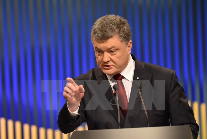 Tình hình Ukraine mới nhất cho biết Tổng thống Ukraine tuyên bố 5.000 quân nhân Nga đang hiện diện ở Donbass Tình hình Ukraine mới nhất cho biết Tổng thống Ukraine tuyên bố 5.000 quân nhân Nga đang hiện diện ở Donbass