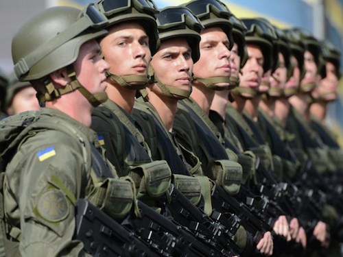 Anh chuẩn bị nh&acirc;n đ&ocirc;i số lượng cố vấn qu&acirc;n sự ở Ukraine