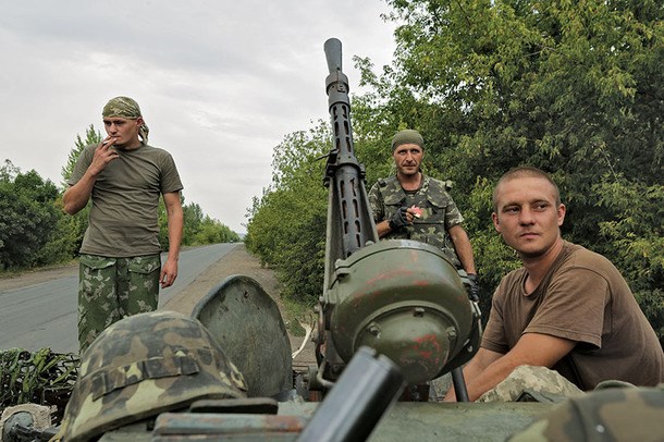 Nhiều l&iacute;nh Ukraine tự s&aacute;t 