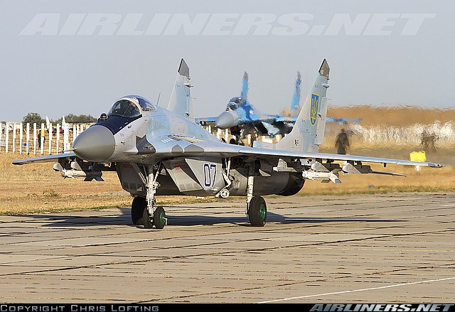 D&acirc;n Ukraine bu&ocirc;n lậu phụ t&ugrave;ng ti&ecirc;m k&iacute;ch MiG-29