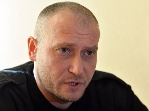 T&igrave;nh h&igrave;nh Ukraine mới nhất cho biết Thủ lĩnh Dmitry Yarosh của nh&oacute;m cực hữu Right Sector tuy&ecirc;n bố t&aacute;i khởi động 'một giai đoạn mới của c&aacute;ch mạng Ukraine'