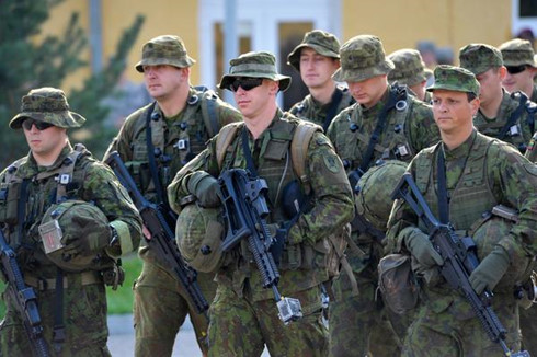 T&igrave;nh h&igrave;nh Ukraine mới nhất cho biết qu&acirc;n đội Ukraine tập trận chung với NATO 