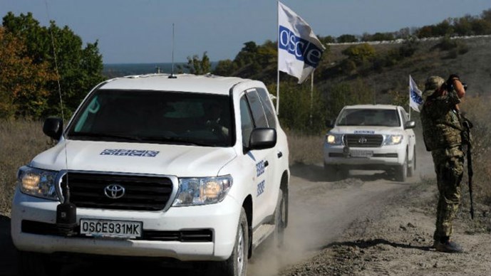 T&igrave;nh h&igrave;nh Ukraine mới nhất cho biết Phe ly khai miền Đ&ocirc;ng Ukraine trục xuất quan s&aacute;t vi&ecirc;n OSCE