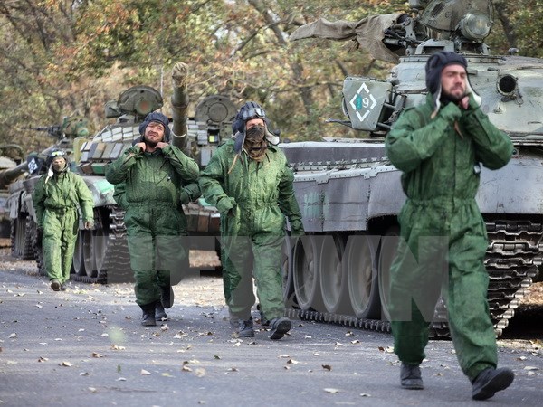 T&igrave;nh h&igrave;nh Ukraine mới nhất cho biết khu vực Lugansk dỡ bỏ lệnh cấm ph&aacute;t h&agrave;ng cứu trợ