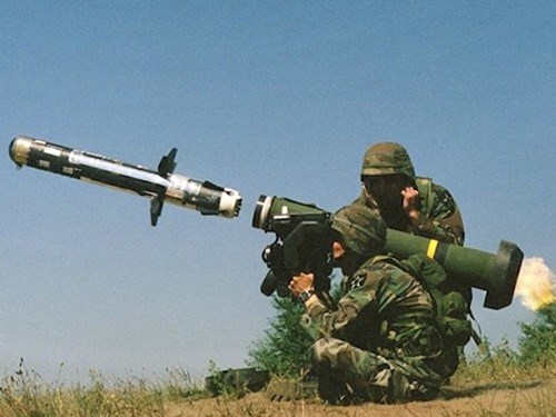 Javeli c&oacute; khả năng hạ mục ti&ecirc;u hạ mục ti&ecirc;u trong tầm bắn từ 75 đến 2.500 m&eacute;t