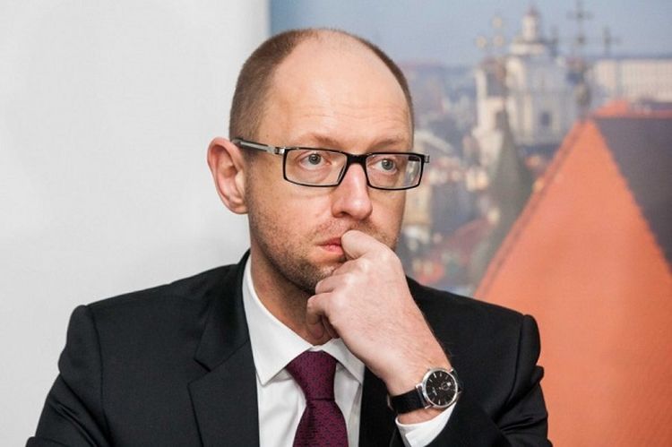 Việc Thủ tướng Arseny Yatsenyuk bị c&aacute;ch chức c&oacute; thể &iacute;t nhiều ảnh hưởng đến t&igrave;nh h&igrave;nh Ukraine hiện nay