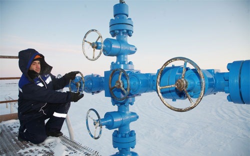 Nga đồng &yacute; cấp 4 tỷ m&eacute;t khối kh&iacute; đốt cho Ukraine v&agrave;o đầu m&ugrave;a đ&ocirc;ng n&agrave;y