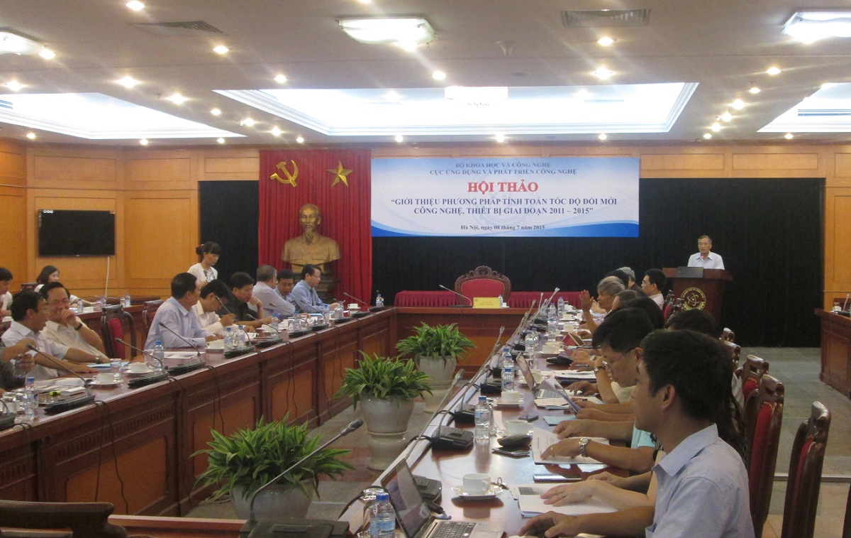 PGS.TS. Tăng Văn Khi&ecirc;n, nguy&ecirc;n Viện trưởng Viện Khoa học thống k&ecirc; Việt Nam, n&ecirc;u &yacute; kiến cần phải xem x&eacute;t trọng số của từng chỉ ti&ecirc;u thay v&igrave; đ&aacute;nh gi&aacute; c&aacute;c th&agrave;nh phần trong mỗi chỉ ti&ecirc;u như nhau.