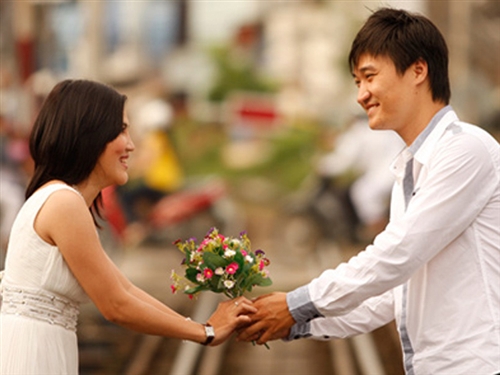 Tin nhắn gi&aacute;ng sinh cho người y&ecirc;u l&atilde;ng mạn nhất