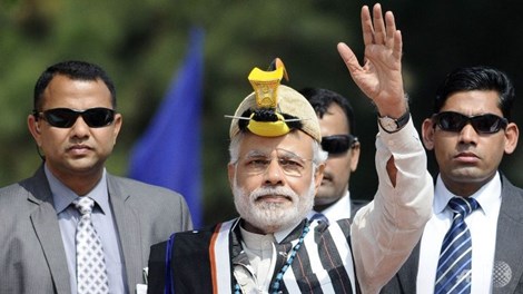 Thủ tướng Ấn Độ Narendra Modi đ&atilde; tới khu vực bi&ecirc;n giới m&agrave; Trung - Ấn đang tranh chấp.