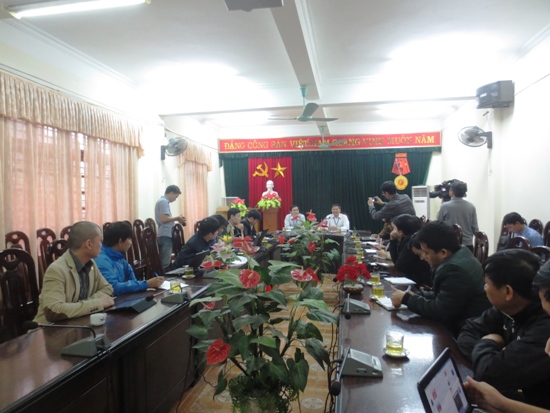 Sở Y tế Nghệ An cũng kh&ocirc;ng trả lời được r&otilde; r&agrave;ng bất cứ c&acirc;u hỏi n&agrave;o của ph&oacute;ng vi&ecirc;n về vấn đề gia đ&igrave;nh sản phụ y&ecirc;u cầu mổ sinh nhưng đ&atilde; bị bệnh viện từ chối.