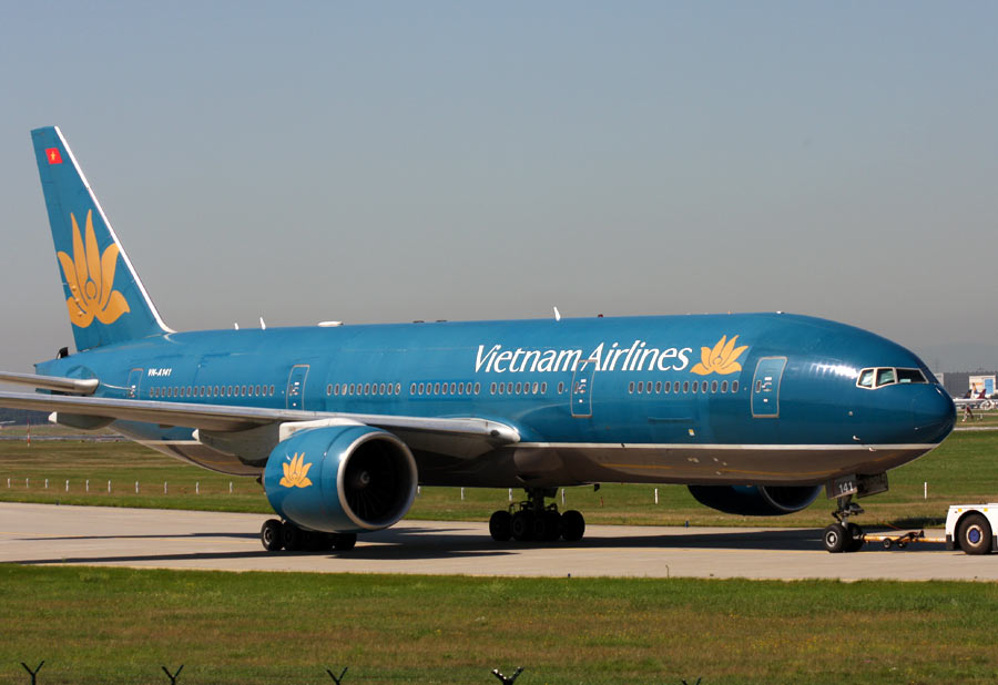 một của VNA v&agrave; một của h&atilde;ng h&agrave;ng kh&ocirc;ng Shandong Airlinessu&yacute;t đụng nhau tr&ecirc;n đường băng ở s&acirc;n bay quốc tế Bạch V&acirc;n (Quảng Ch&acirc;u)