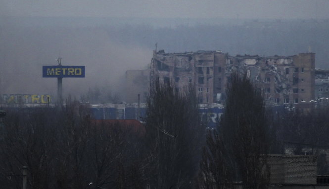 Tin tức thời sự mới nhất h&ocirc;m nay 18/11: EU cấm vận qu&acirc;n ly khai Ukraina