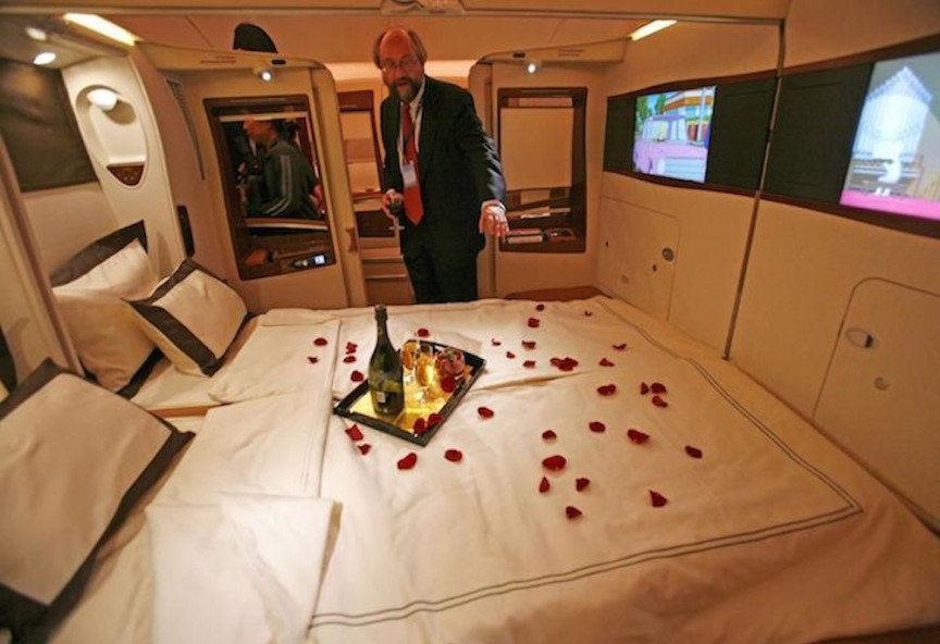 Khoang máy bay hạng sang của hãng 13Win22 com tỷ lệ cược cao Singapore Airlines với thiết kế như một khách sạn cao cấp