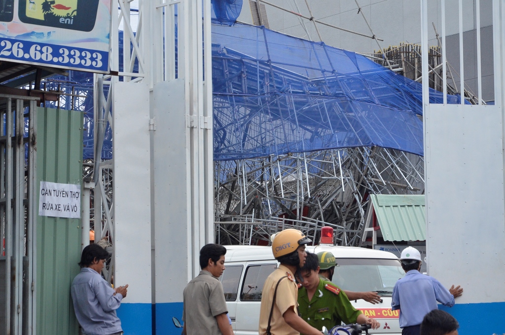 C&ocirc;ng tr&igrave;nh t&ograve;a nh&agrave; xảy ra vụ sập gi&agrave;n gi&aacute;o cao 17 tầng, ngo&agrave;i ra c&oacute; 1 tầng hầm v&agrave; 1 tầng kỹ thuật