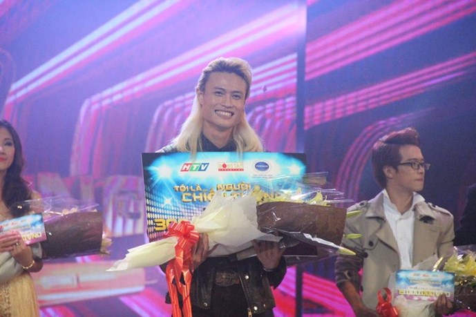 Rocker Bảo Qu&acirc;n đăng quang qu&aacute;n qu&acirc;n T&ocirc;i l&agrave; người chiến thắng 2015