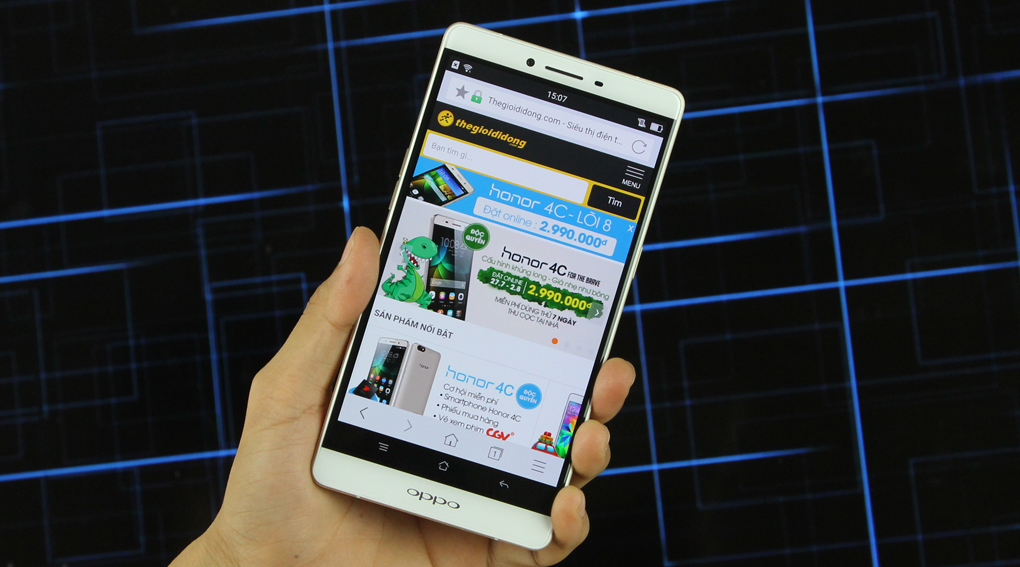OPPO R7 Plus t&iacute;ch hợp dung lượng pin 4,100 mAh