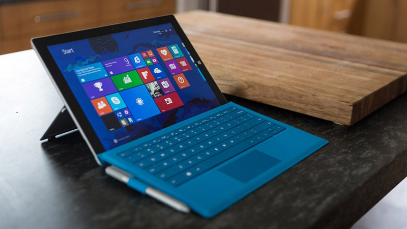 Microsoft Surface 4 sở hữu hệ điều h&agrave;nh Windows 10