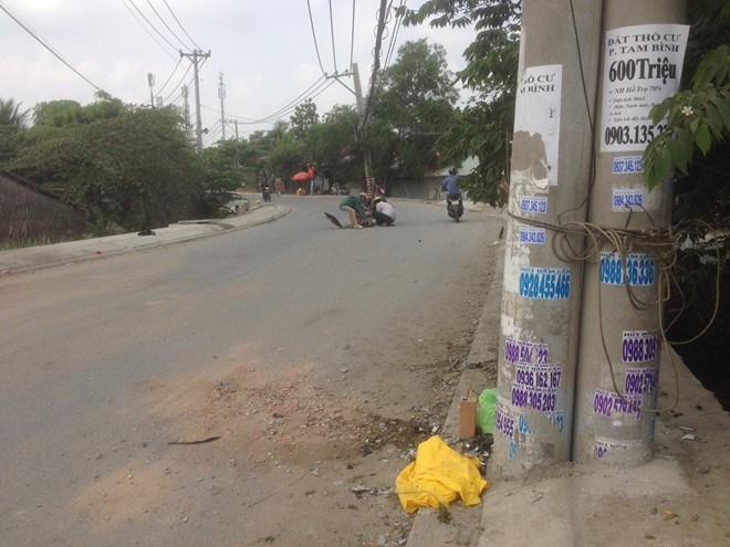 Hiện trường vụ tai nạn kinh ho&agrave;ng khiến 3 thiếu ni&ecirc;n tử vong 