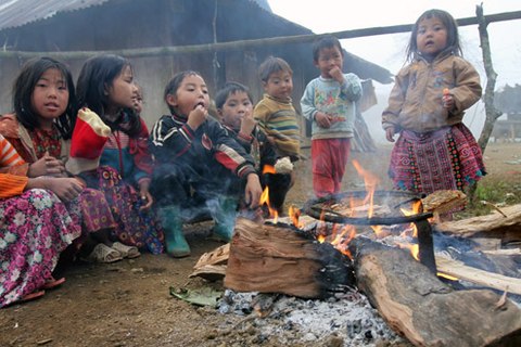 trẻ em v&ugrave;ng cao Sơn La