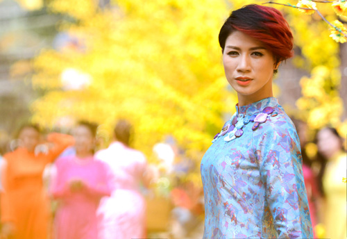 V&igrave; đang mang thai n&ecirc;n bị can Trang Trần được cho tại ngoại trong qu&aacute; tr&igrave;nh khởi tố